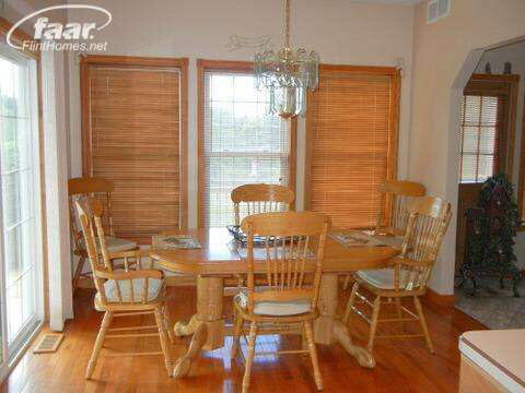8184 South Vernon Road Durand, MI 48429 - Photo 11 of 23 20394315-10.JPG