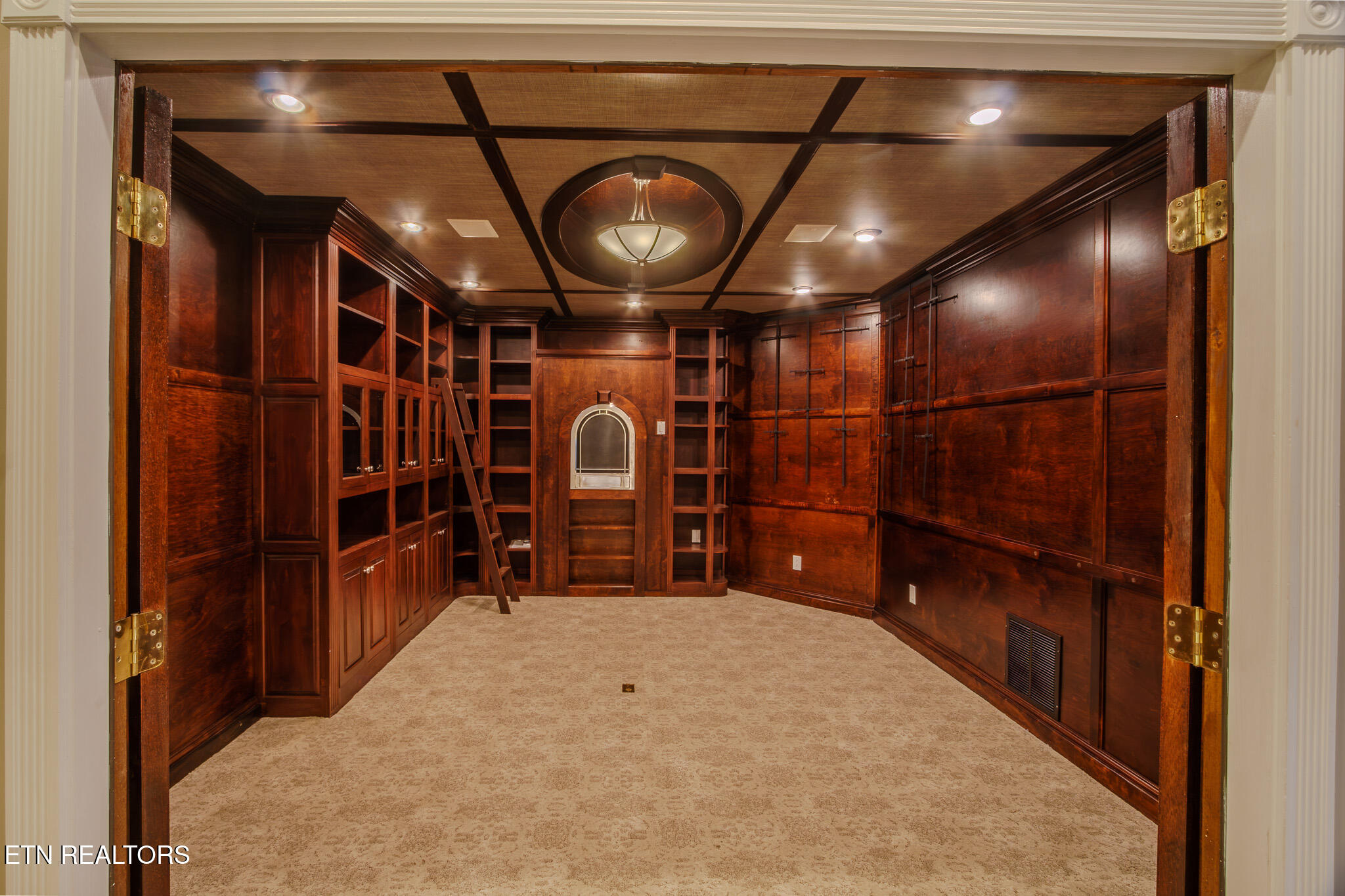 431 Thomas Loop Road Sevierville, TN 37876 - Photo 17 of 60 DSC02180-HDR