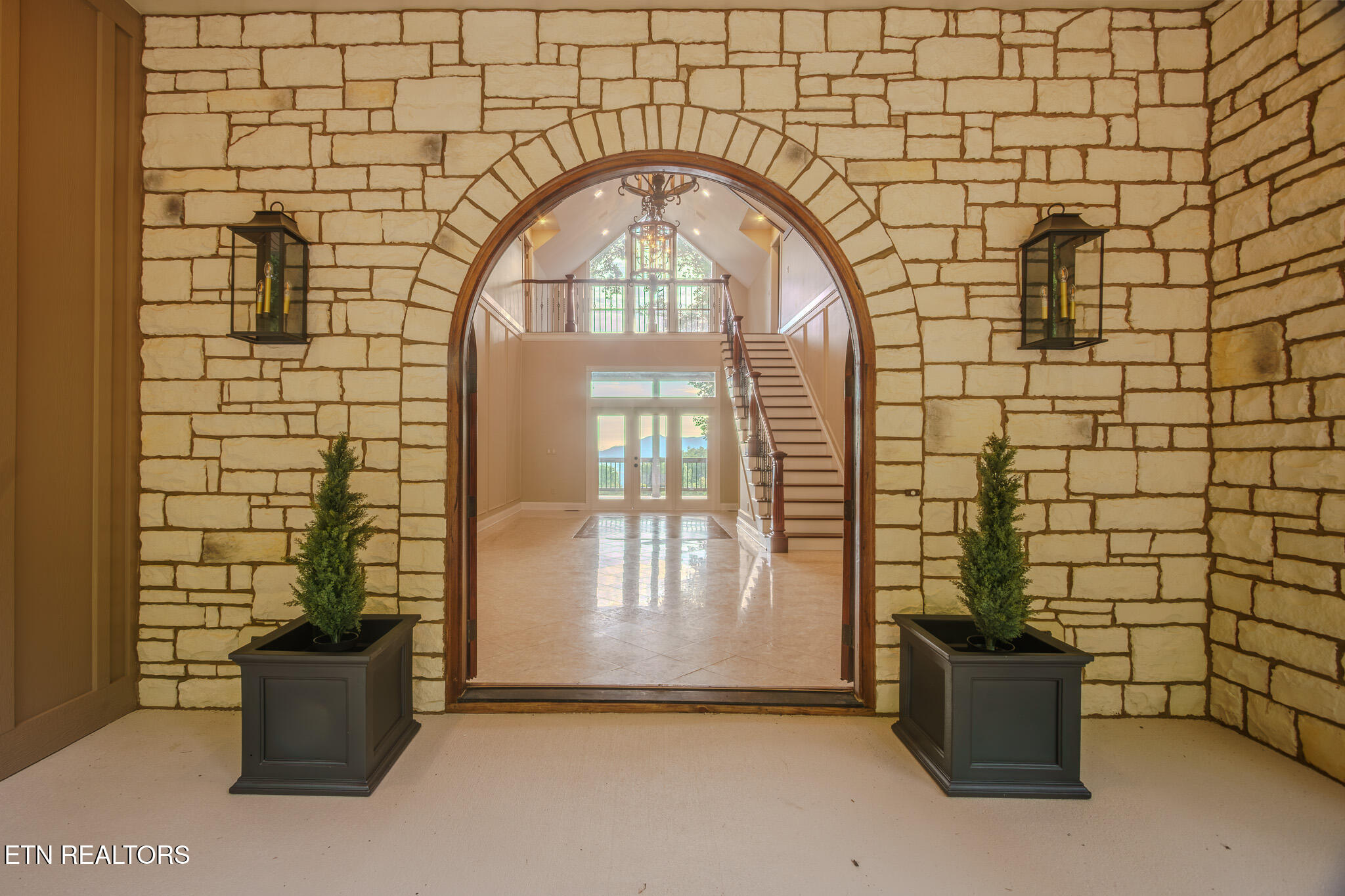 431 Thomas Loop Road Sevierville, TN 37876 - Photo 2 of 60 DSC02065-HDR