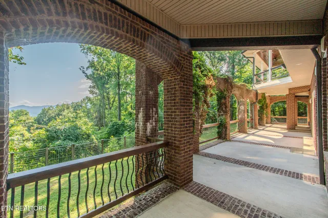 $1,849,900 | 431 Thomas Loop Road, Sevierville, TN 37876