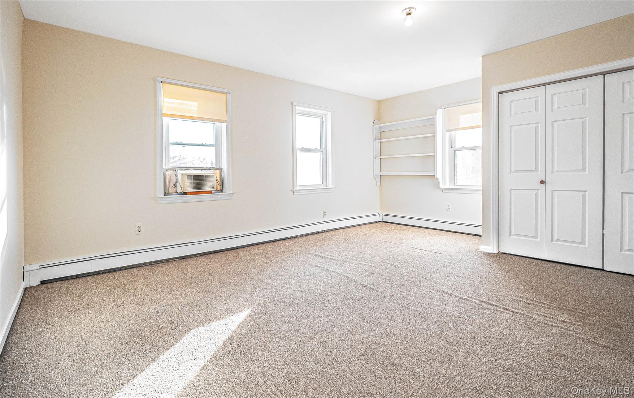 238 South Centerville Road Middletown, NY 10940 - Photo 19 of 28 an empty room with windows
