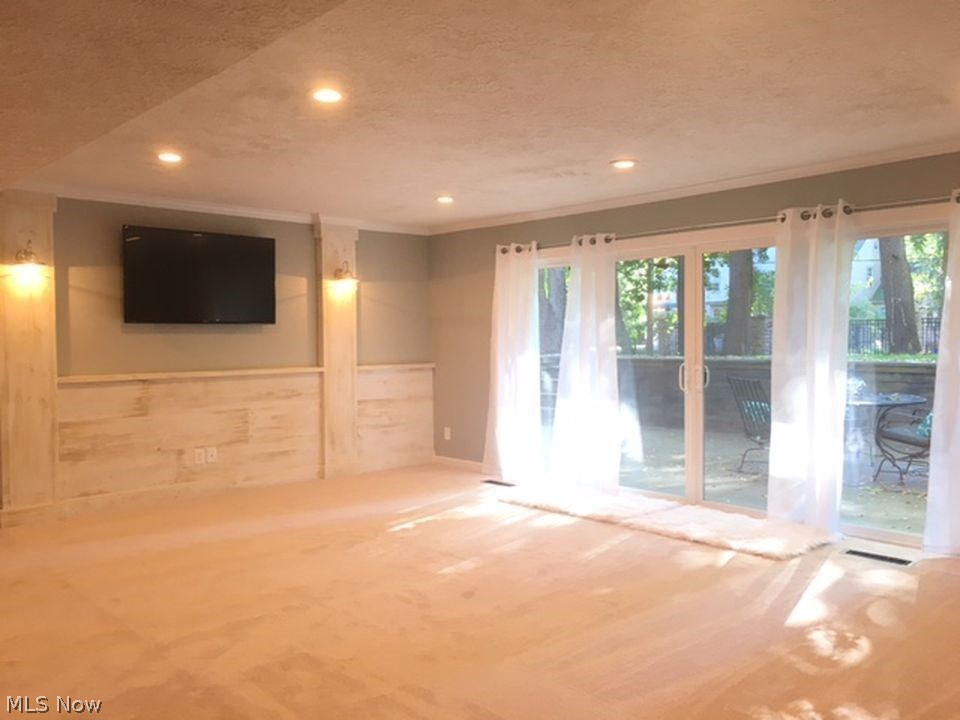 2942 Overlook Road Silver Lake, OH 44224 - Photo 15 of 32