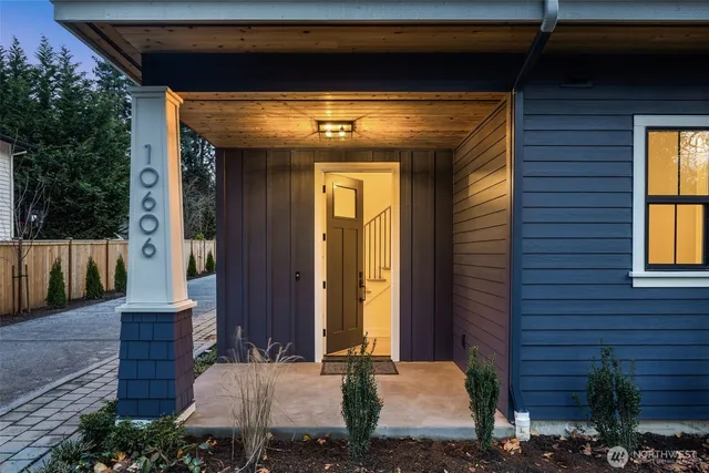 $2,088,888 | 10606 Northeast 54th Street, Kirkland, WA 98033