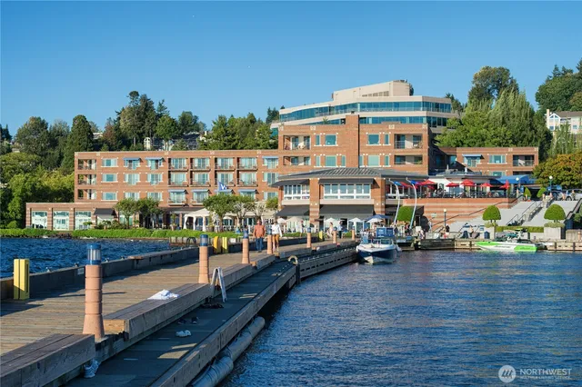 $2,088,888 | 10606 Northeast 54th Street, Kirkland, WA 98033