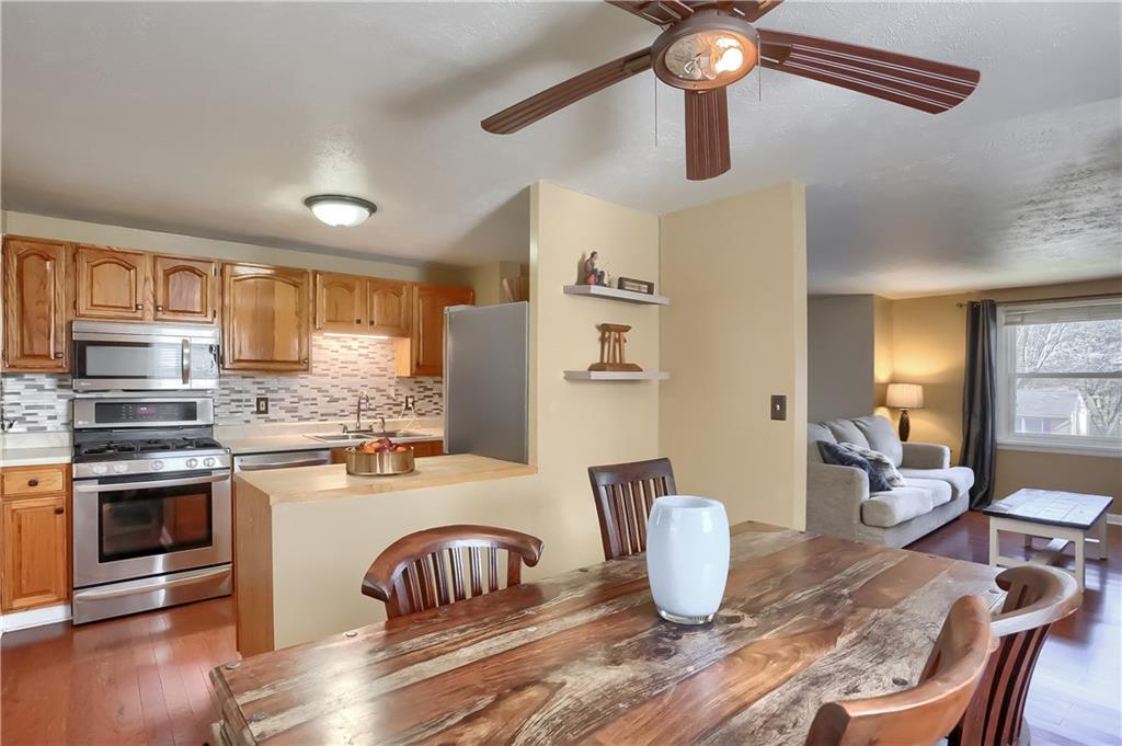132 Fox Run Road Cranberry Township, PA 16066 - Photo 7 of 25 Gallery Image 7