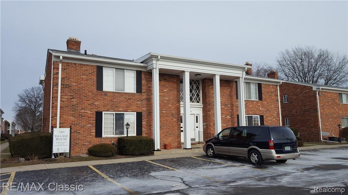 29242 Hoover Road Warren, MI 48093 - Photo 32 of 36 club.jpg