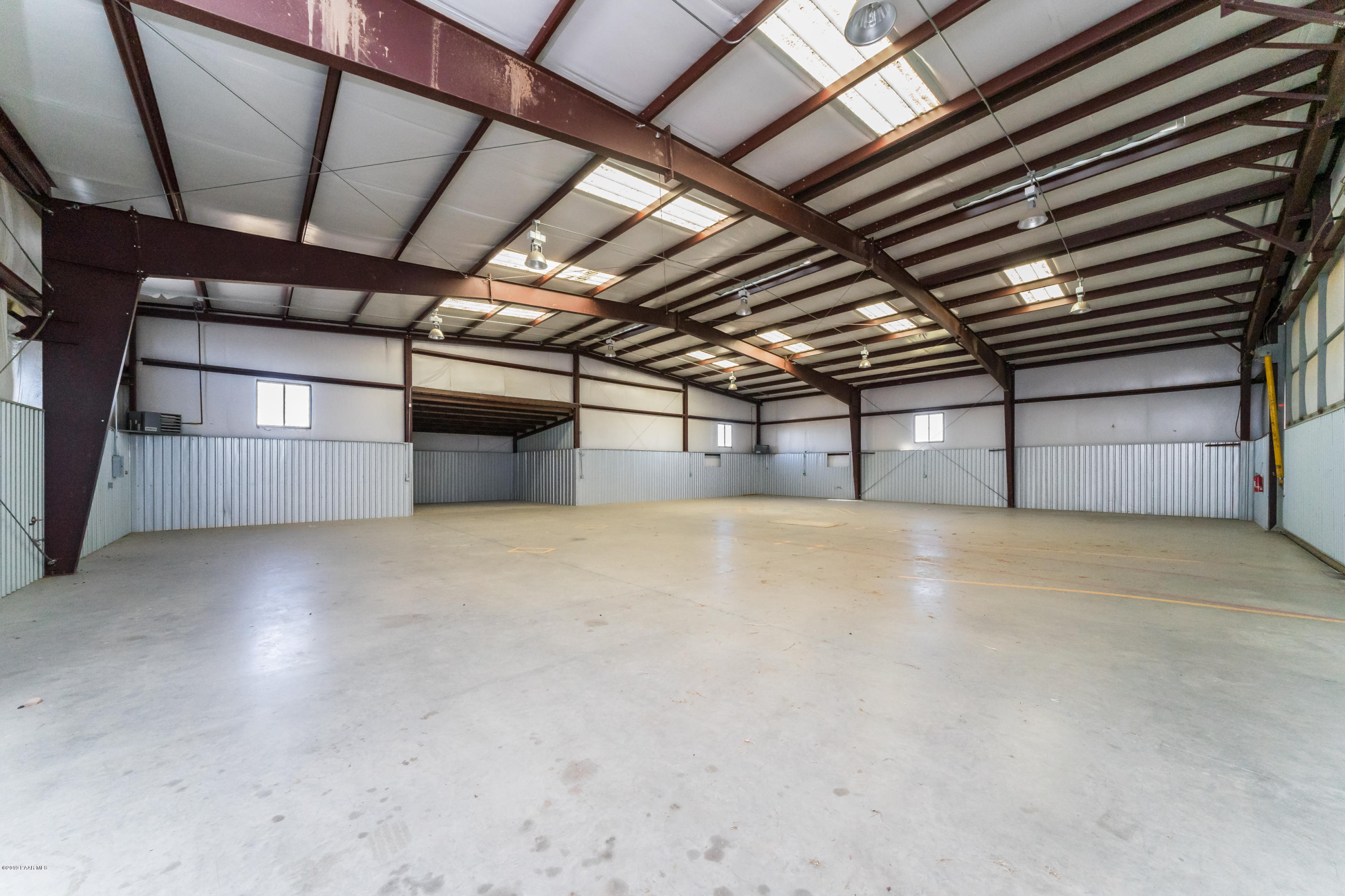 3600 West Runway Road Paulden, AZ 86334 - Photo 21 of 22 010_Hanger