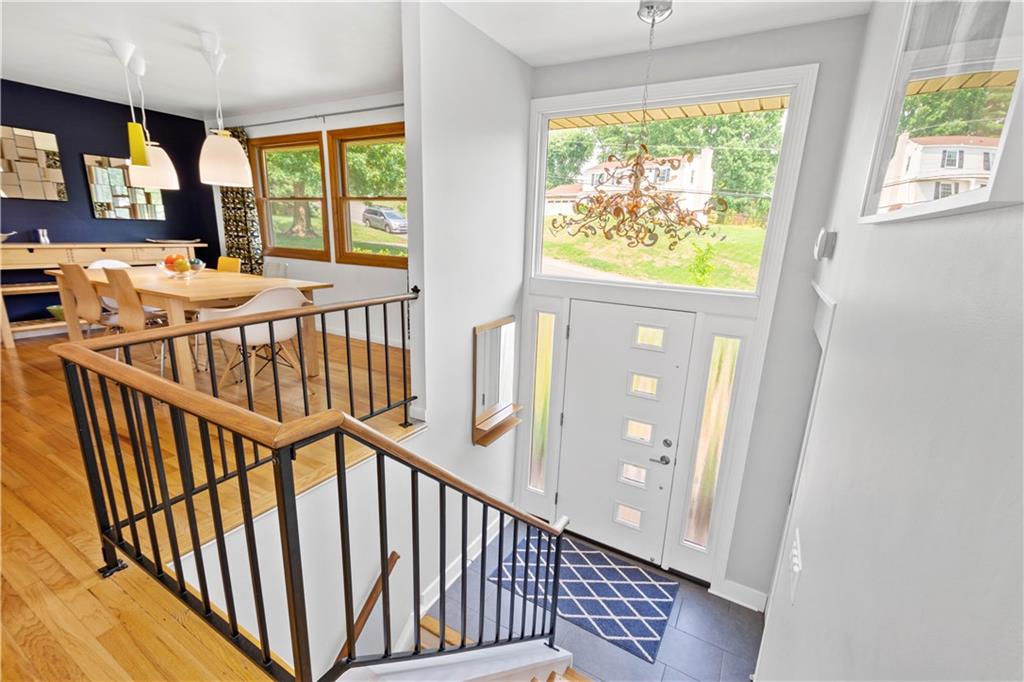 1343 Old Meadow Road Pittsburgh, PA 15241 - Photo 3 of 25 Gallery Image 3