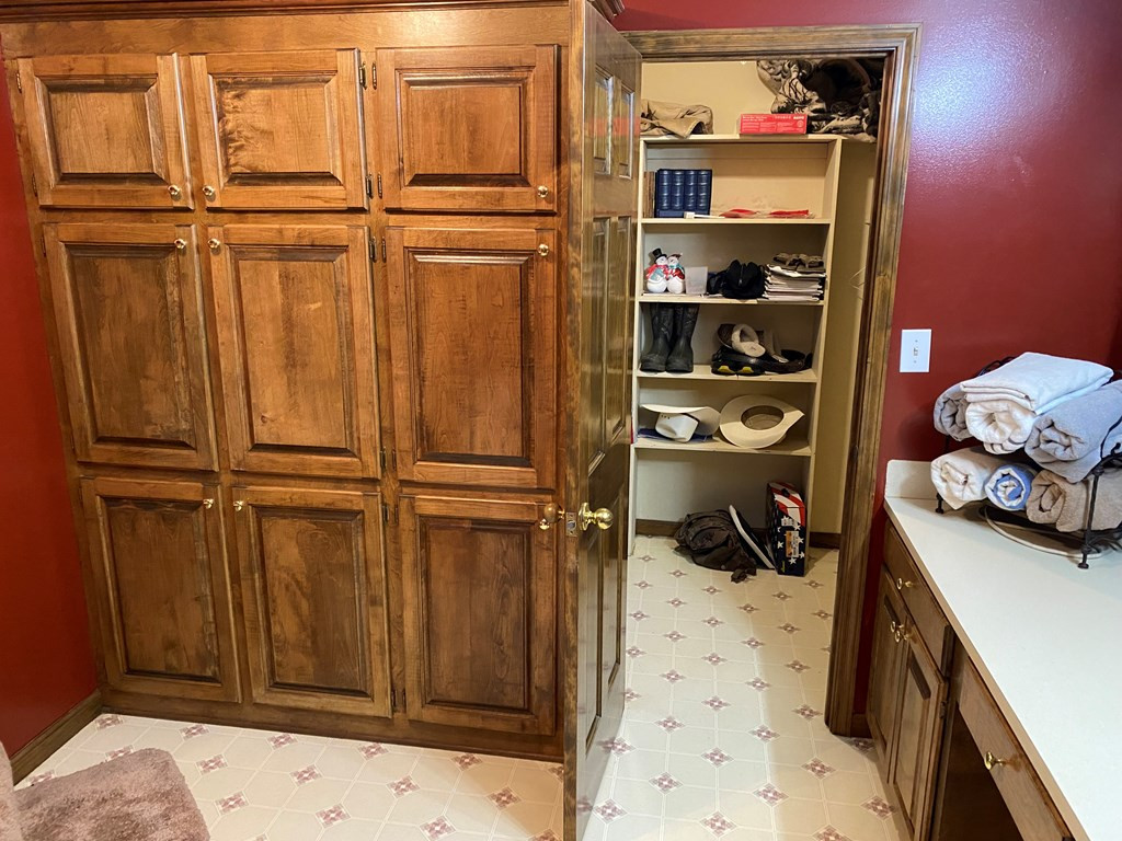 191 Dummy Line Road Jayess, MS 39641 - Photo 11 of 30 Master bath walk in closet