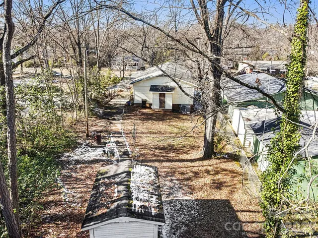 a view of outdoor space