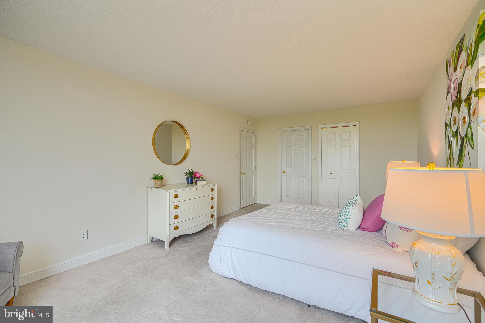 4100 North Charles Street, Unit 1010 Baltimore, MD 21218 - Photo 50 of 73 Primary
