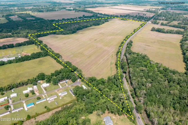 $1,604,400 | 182 / Highway, Sunset, LA 70584