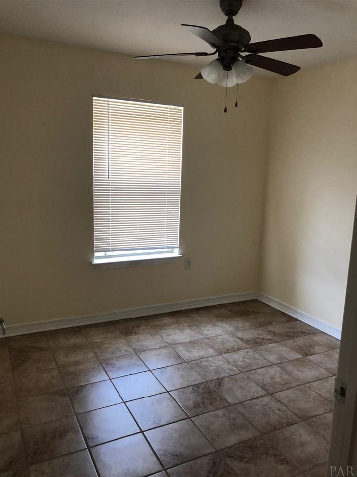 5878 Fairlands Road Milton, FL 32583 - Photo 7 of 15 Gallery Image 7