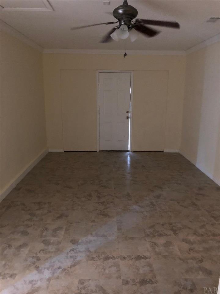 5878 Fairlands Road Milton, FL 32583 - Photo 10 of 15 Gallery Image 10