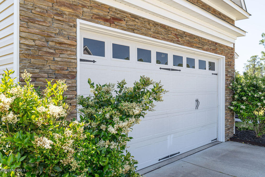 8045 Footpath Road Leland, NC 28451 - Photo 32 of 45 Stacked stone front