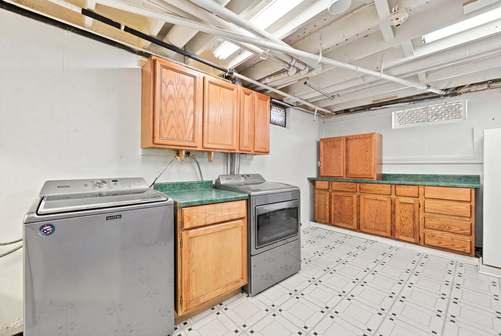 472 Douglas Road Batavia, IL 60510 - Photo 28 of 43 Gallery Image 28