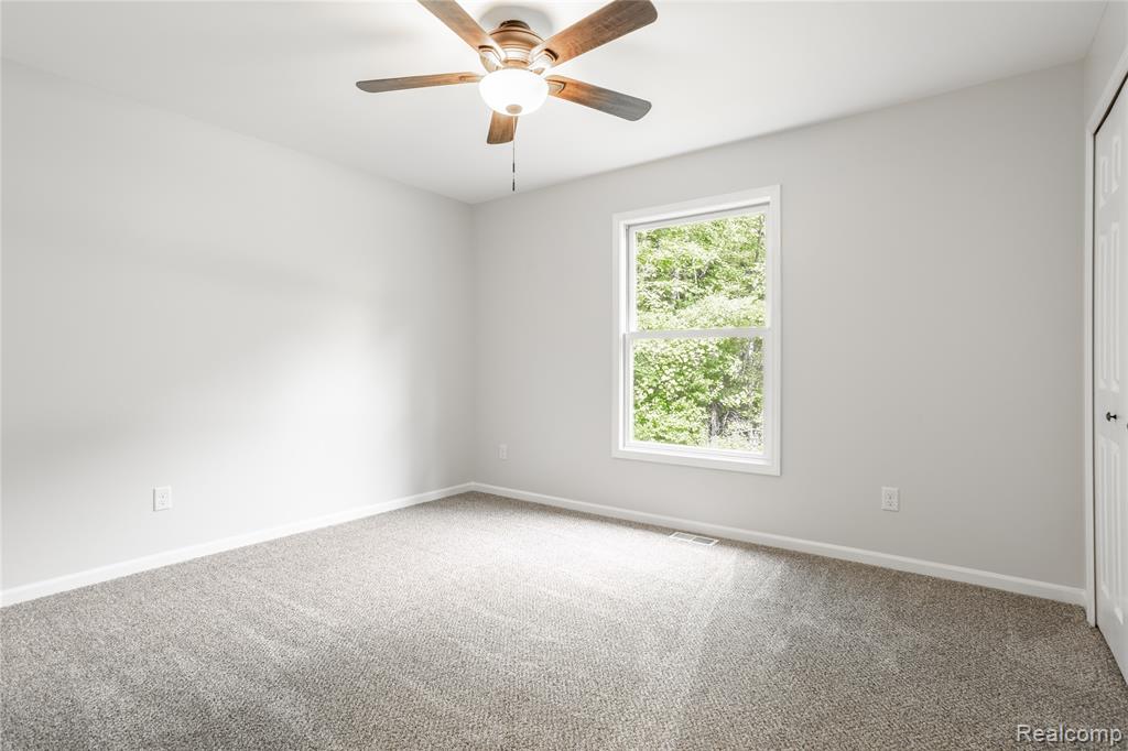 2930 Range Road Port Huron, MI 48060 - Photo 17 of 23 Gallery Image 17