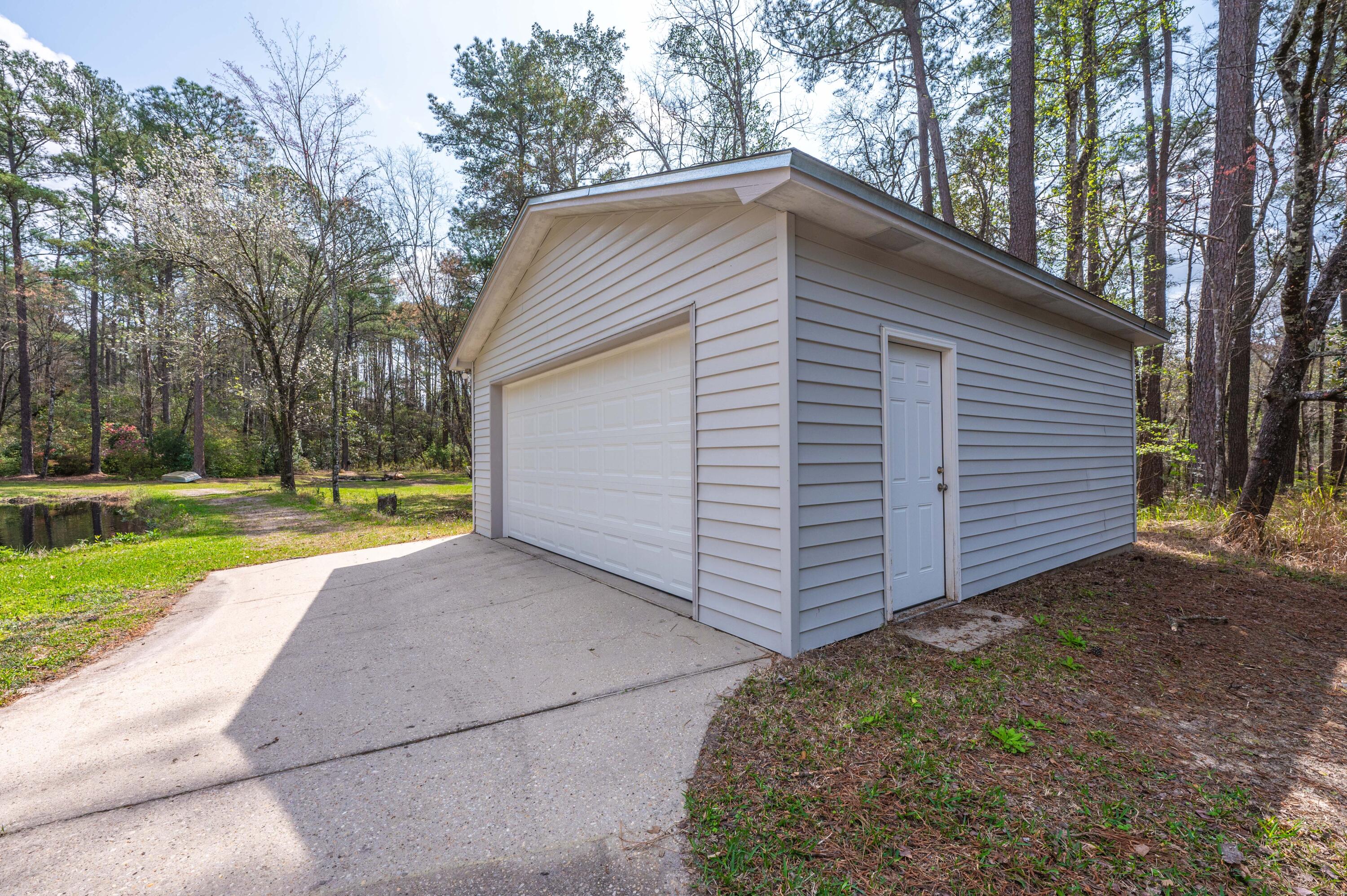 3416 Airport Road Crestview, FL 32539 - Photo 5 of 75 3416 Airport Rd-Crestview-74