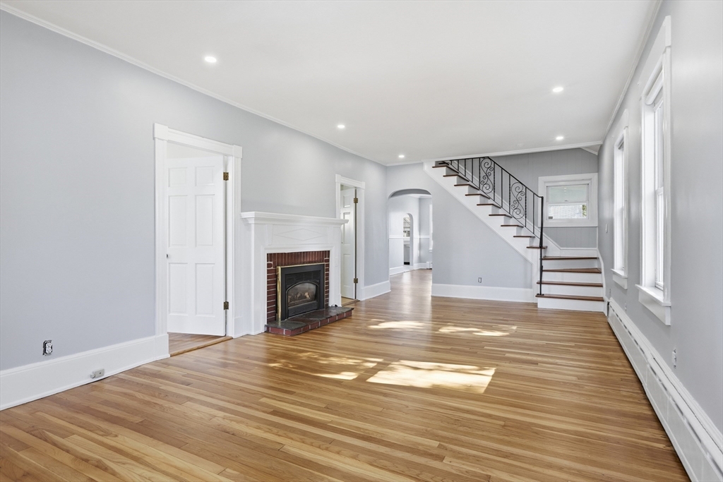 501 Pine Street Fall River, MA 02720 - Photo 10 of 42