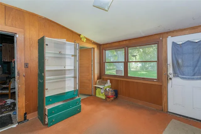 $134,900 | 307 Northeast 2nd Street, Kerens, TX 75144