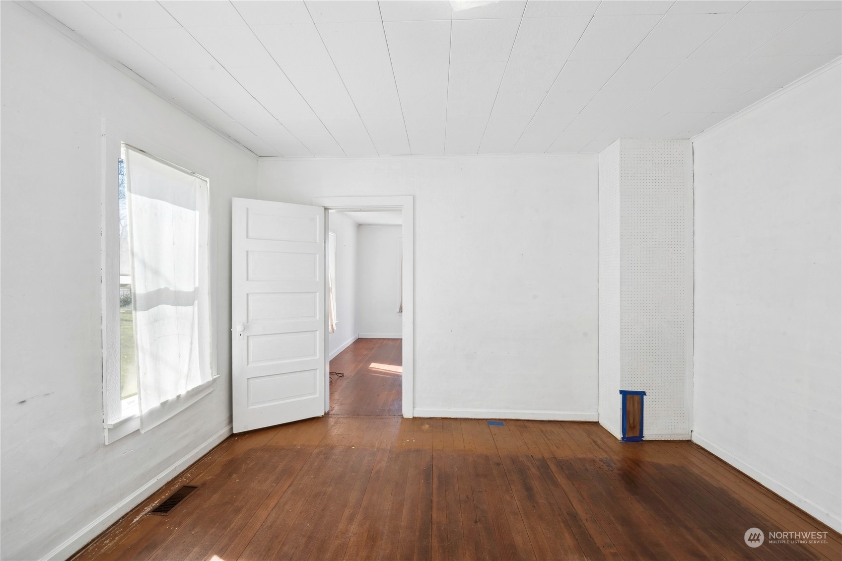 3913 R Avenue Anacortes, WA 98221 - Photo 12 of 28 Gallery Image 12