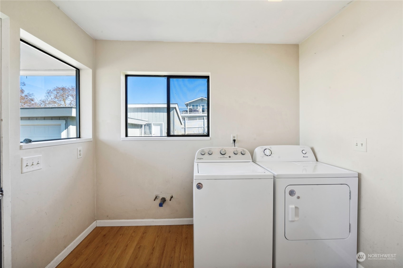 3913 R Avenue Anacortes, WA 98221 - Photo 13 of 28 Gallery Image 13