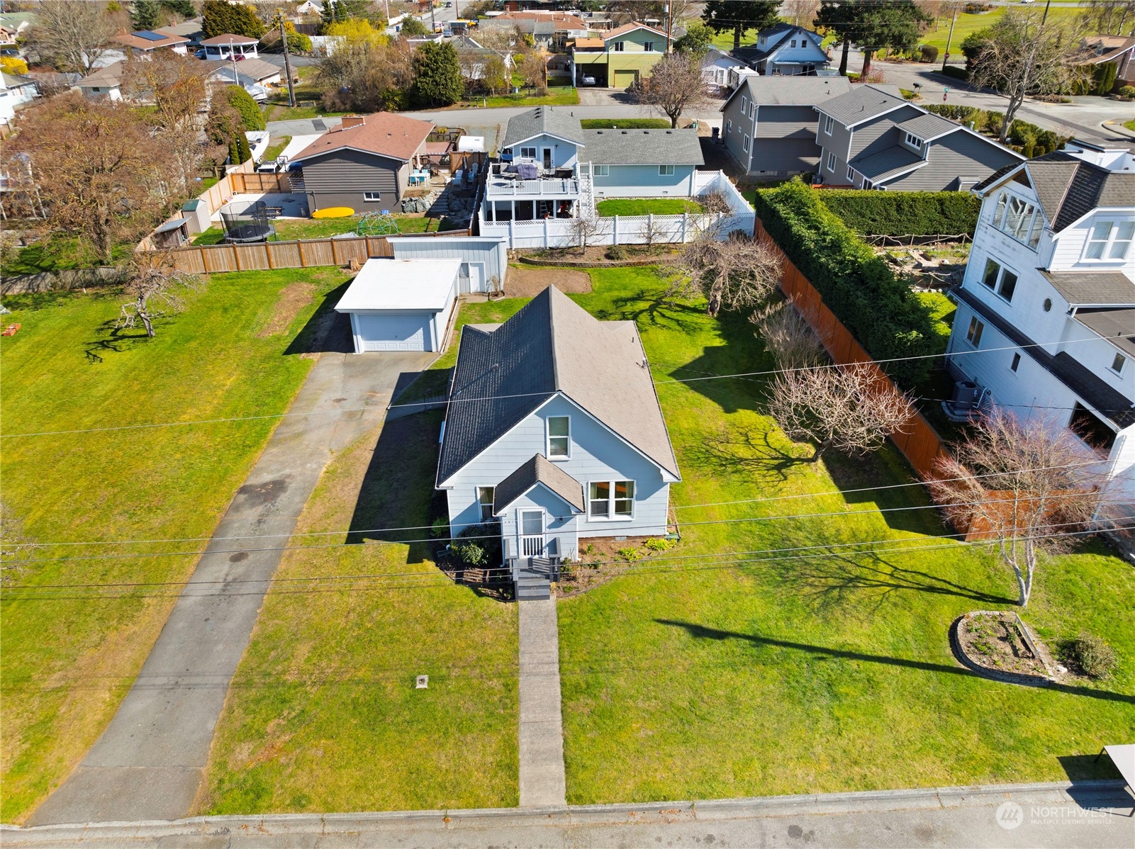 3913 R Avenue Anacortes, WA 98221 - Photo 23 of 28 Gallery Image 23