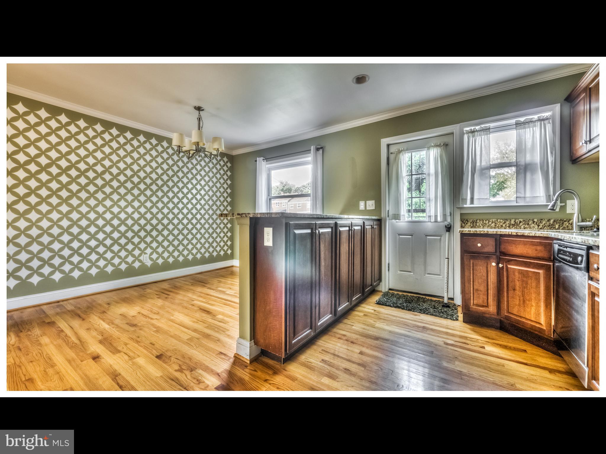 836 Bradhurst Road Baltimore, MD 21212 - Photo 4 of 24 a view of a kitchen