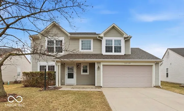 $305,000 | 2219 Rolling Oak Drive, Indianapolis, IN 46214