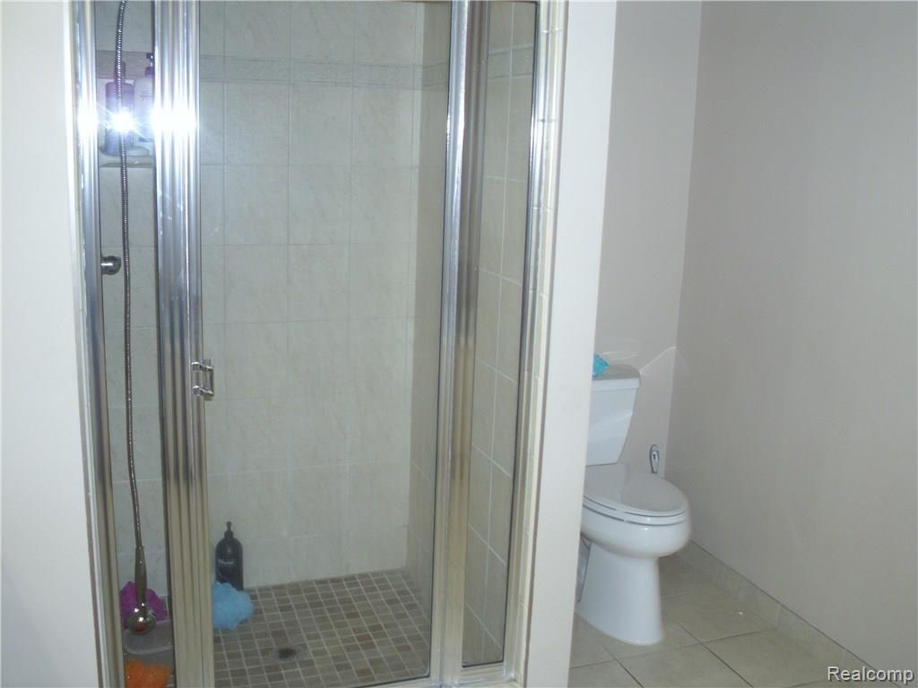 3303 Hazelton Avenue Rochester, MI 48307 - Photo 39 of 53 DSCI5654.JPG