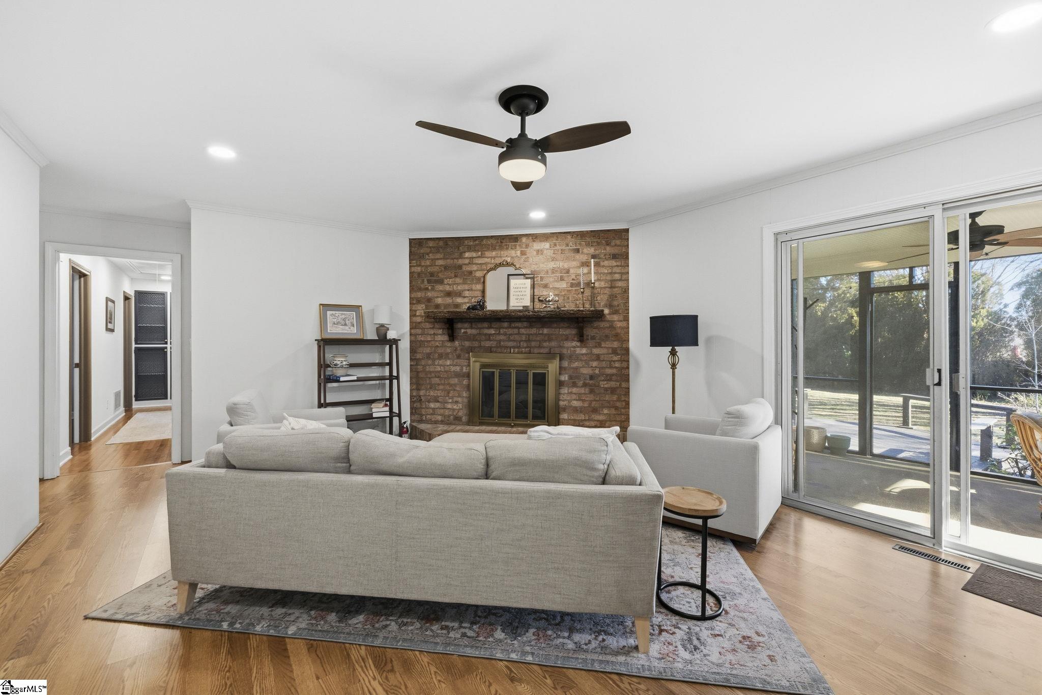417 Brook Glenn Road Taylors, SC 29687 - Photo 12 of 41 Gallery Image 12