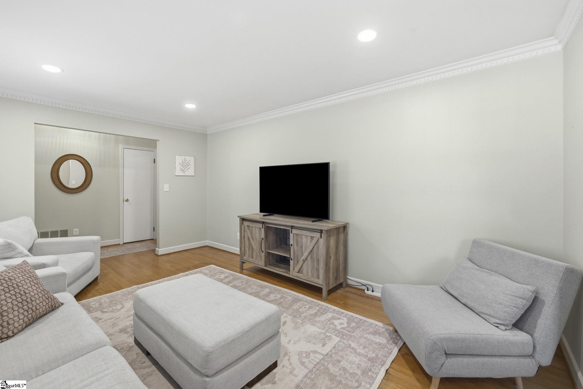 417 Brook Glenn Road Taylors, SC 29687 - Photo 8 of 41 Gallery Image 8