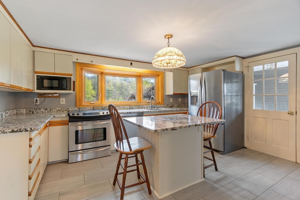 1465 Sudbury Road Concord, MA 01742 - Photo 5 of 28