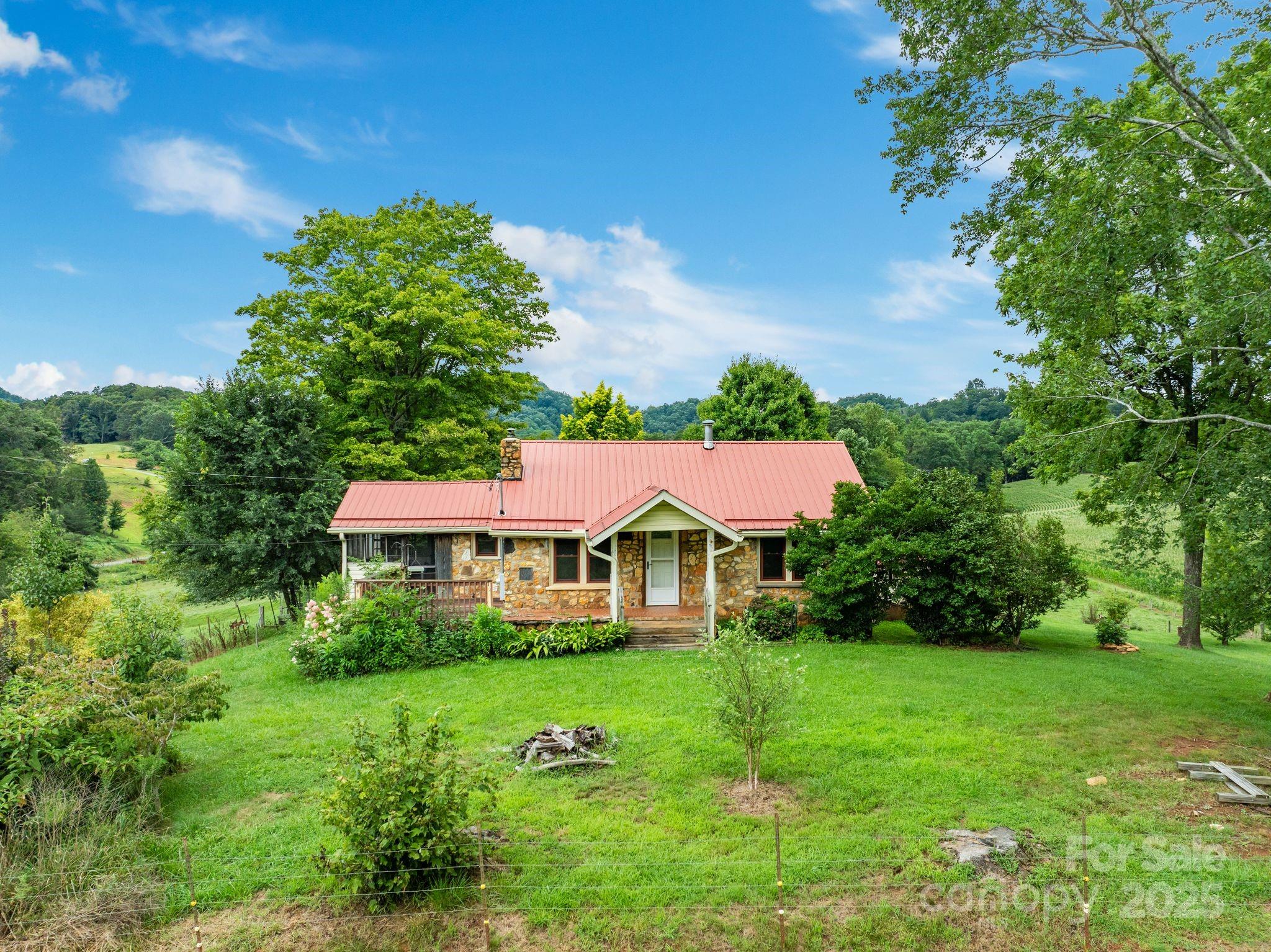 61 Brooks Branch Road Leicester, NC 28748 - Photo 30 of 43 Gallery Image 30