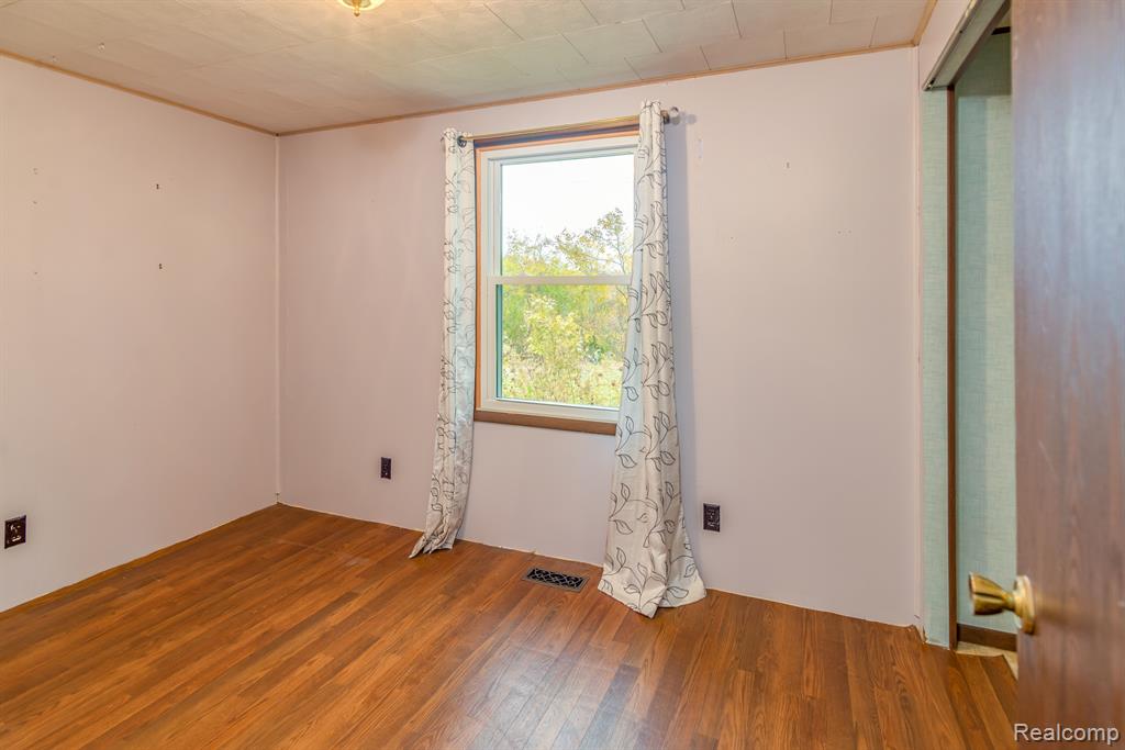 6500 Perrin Road Osseo, MI 49266 - Photo 11 of 47 Gallery Image 11