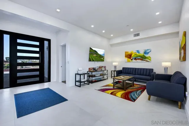 $19,995 | 35298 Calle Campo, Temecula, CA 92592