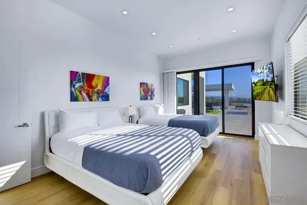 $19,995 | 35298 Calle Campo, Temecula, CA 92592