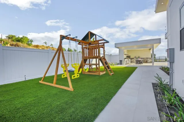 $19,995 | 35298 Calle Campo, Temecula, CA 92592