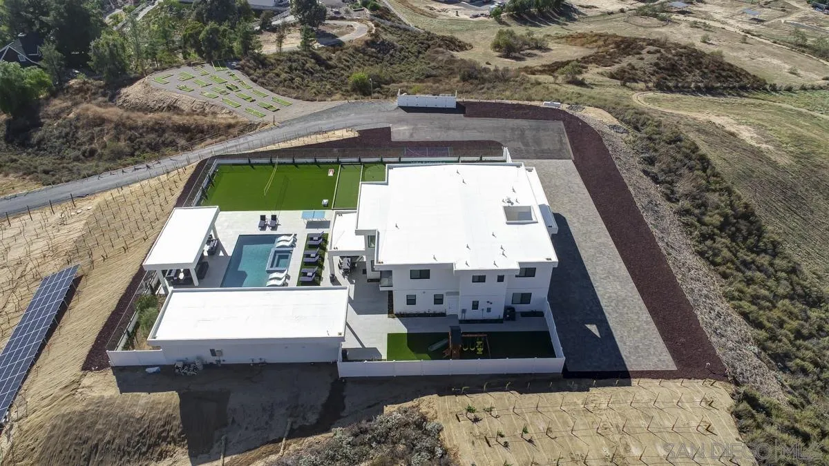 35298 Calle Campo Temecula, CA 92592 - Photo 55 of 63