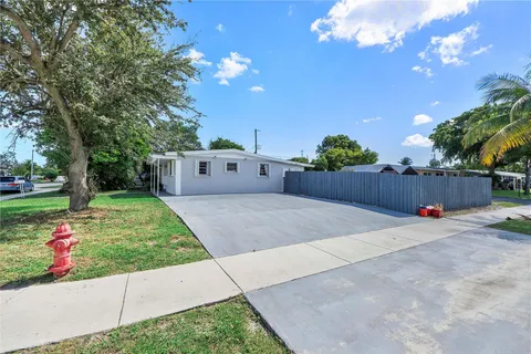 $479,999 | 1130 Northwest 42nd Court, Oakland Park, FL 33309