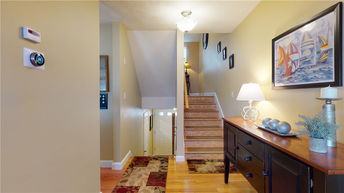 501 Brookhaven Lane Woonsocket, RI 02895 - Photo 8 of 47