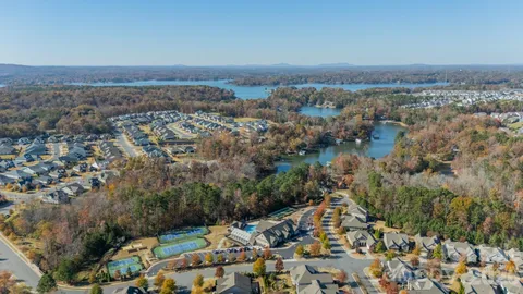 $667,500 | 15016 High Bluff Court, Charlotte, NC 28278