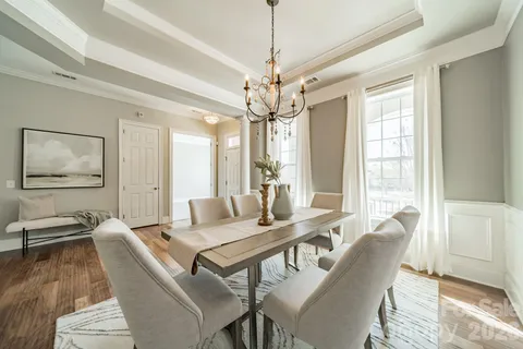 $667,500 | 15016 High Bluff Court, Charlotte, NC 28278