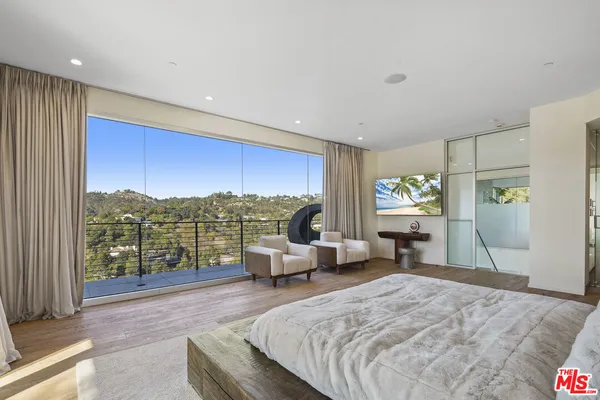 $34,950 | 9716 Oak Pass Road, Beverly Hills, CA 90210