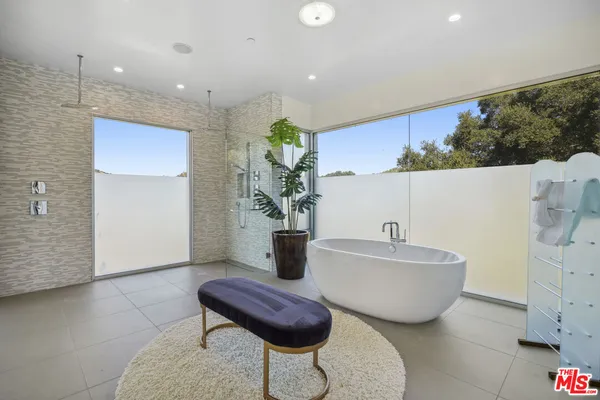 $34,950 | 9716 Oak Pass Road, Beverly Hills, CA 90210