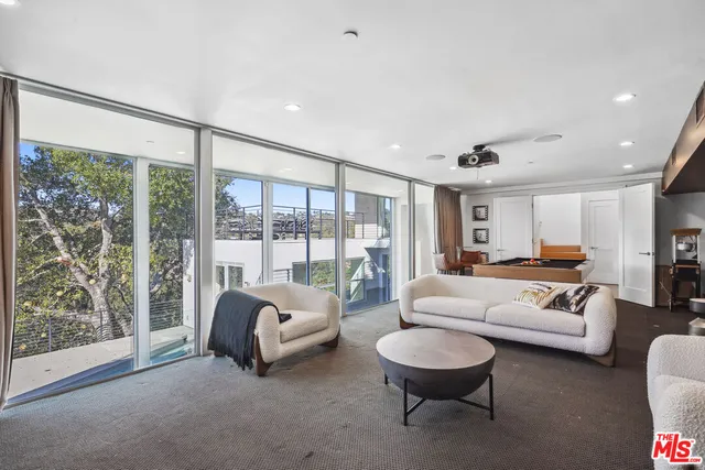 $34,950 | 9716 Oak Pass Road, Beverly Hills, CA 90210