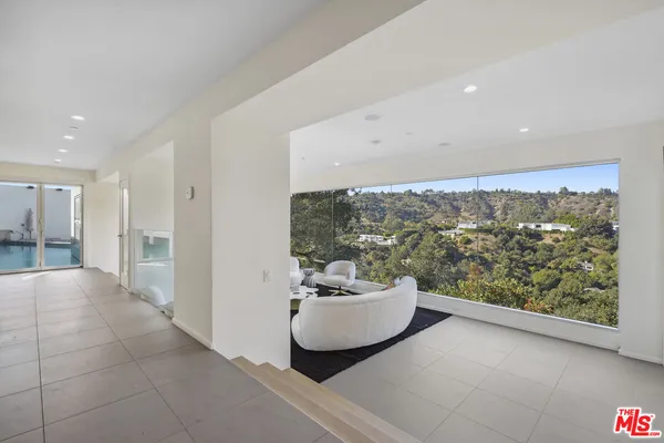 $34,950 | 9716 Oak Pass Road, Beverly Hills, CA 90210