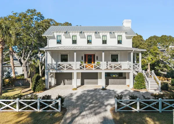 $6,395,000 | 1508 Poe Avenue, Sullivans Island, SC 29482
