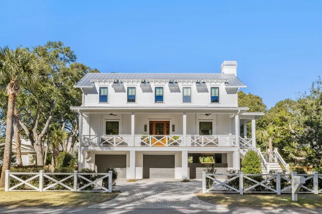 $6,700,000 | 1508 Poe Avenue, Sullivans Island, SC 29482