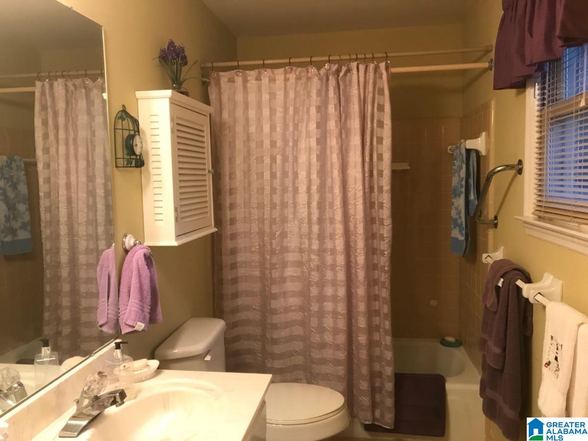 128 Tall Timber Road Alabaster, AL 35007 - Photo 16 of 40